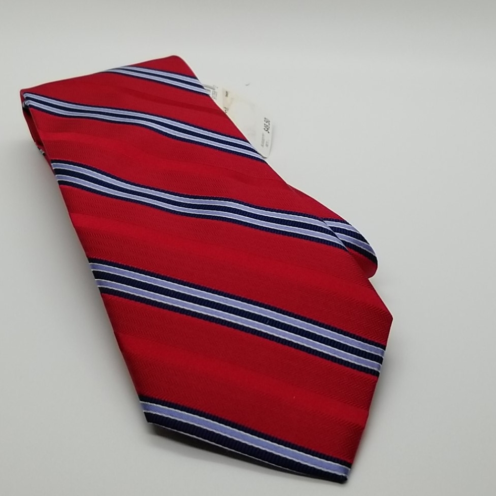 Nautica tie